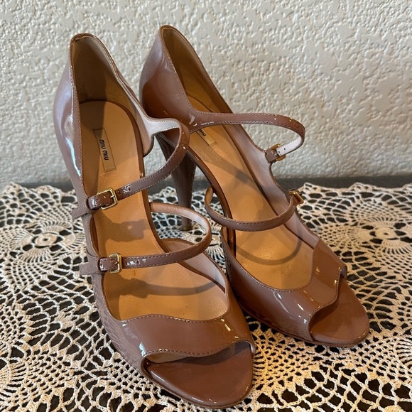 Miu Miu Nude Patent Double Strap Open Toe Mary Jane Heels - Picture 13 of 13